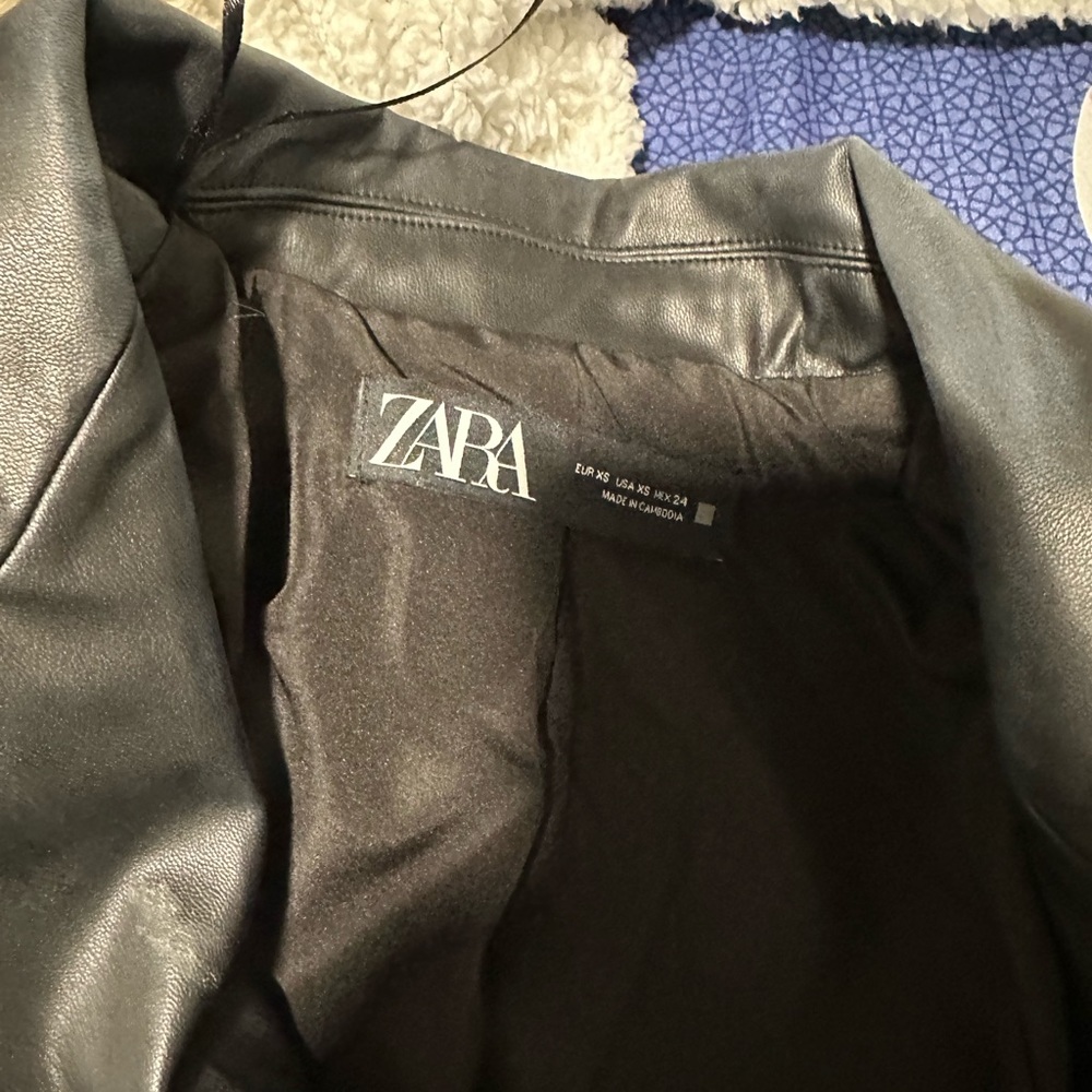 Zara Leather blazer - Picture 5 of 8
